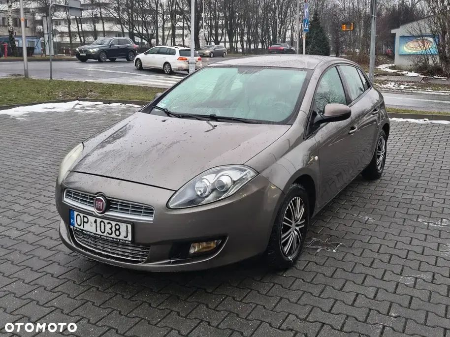Fiat Bravo 1.9 Multijet Estiva Blue&Me - 1