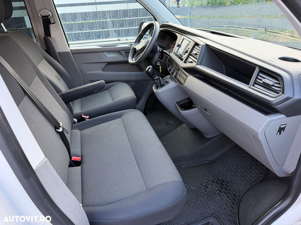 Volkswagen Transporter - 12