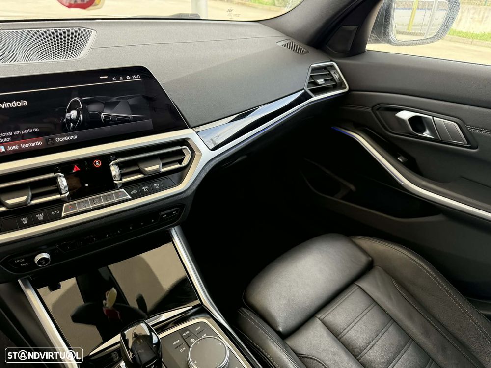 BMW 320 d Line Luxury Auto - 8