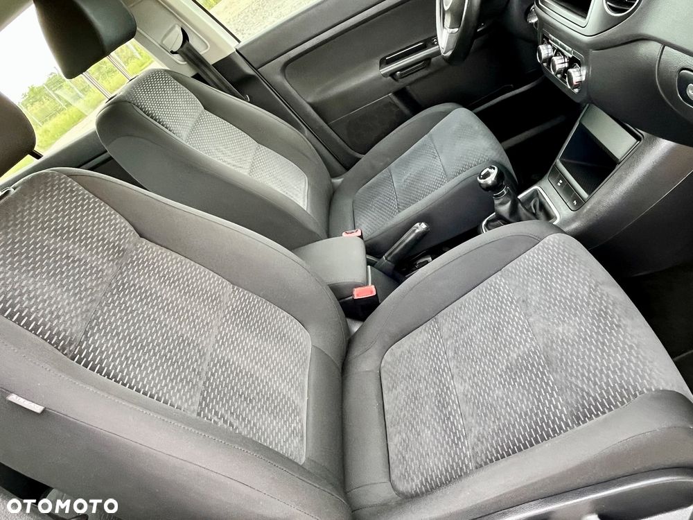 Volkswagen Golf Plus 1.6 Comfortline - 30