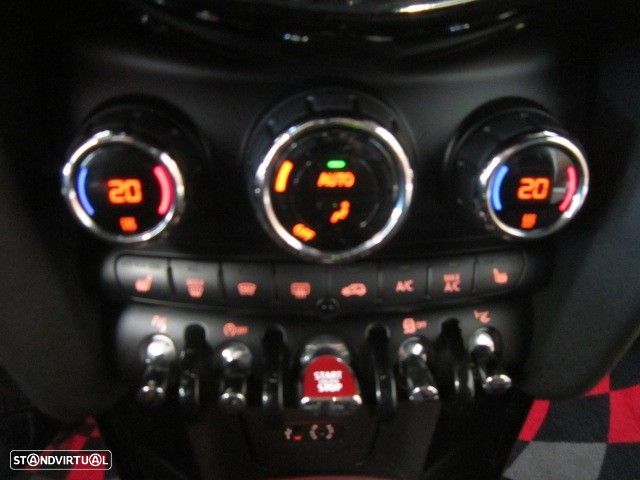 MINI 3 Portas John Cooper Works Auto Desportiva - 46