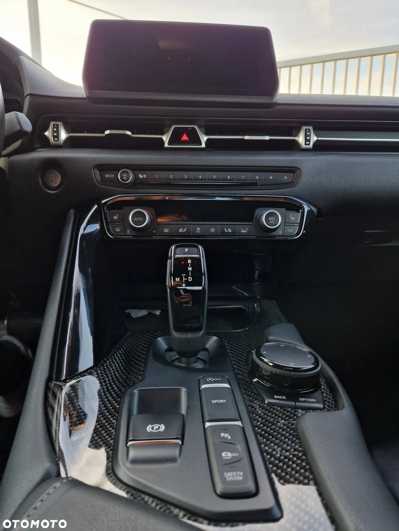 Toyota Supra - 10