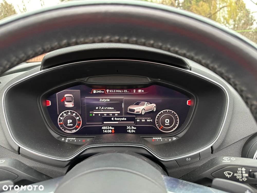 Audi TT Roadster - 12