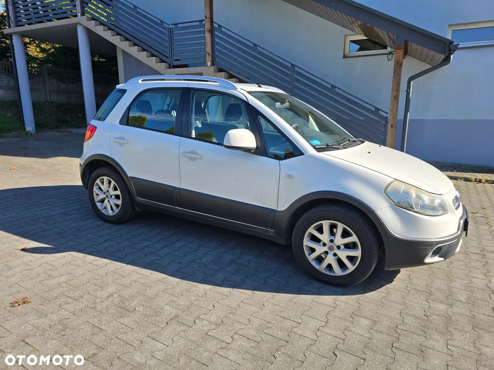 Fiat Sedici 2.0 Multijet DPF 4x4 Dynamic - 10