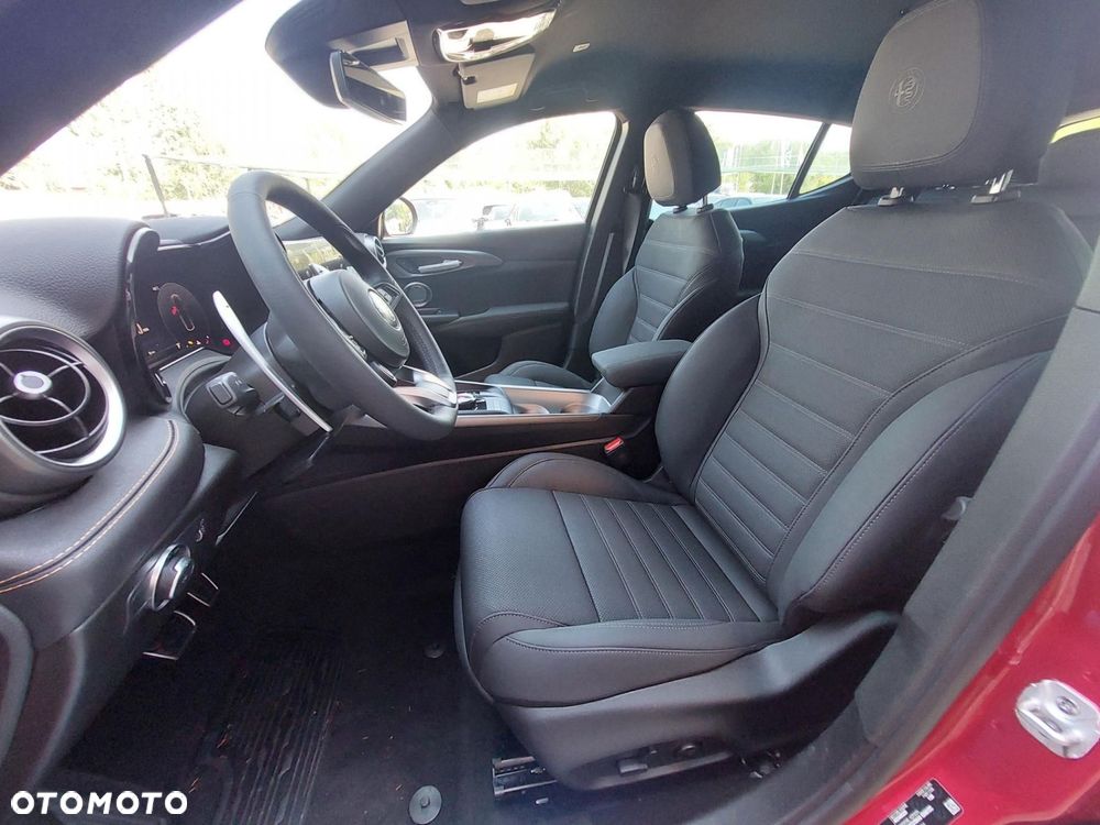 Alfa Romeo Tonale 1.6 JTD Veloce DCT - 13