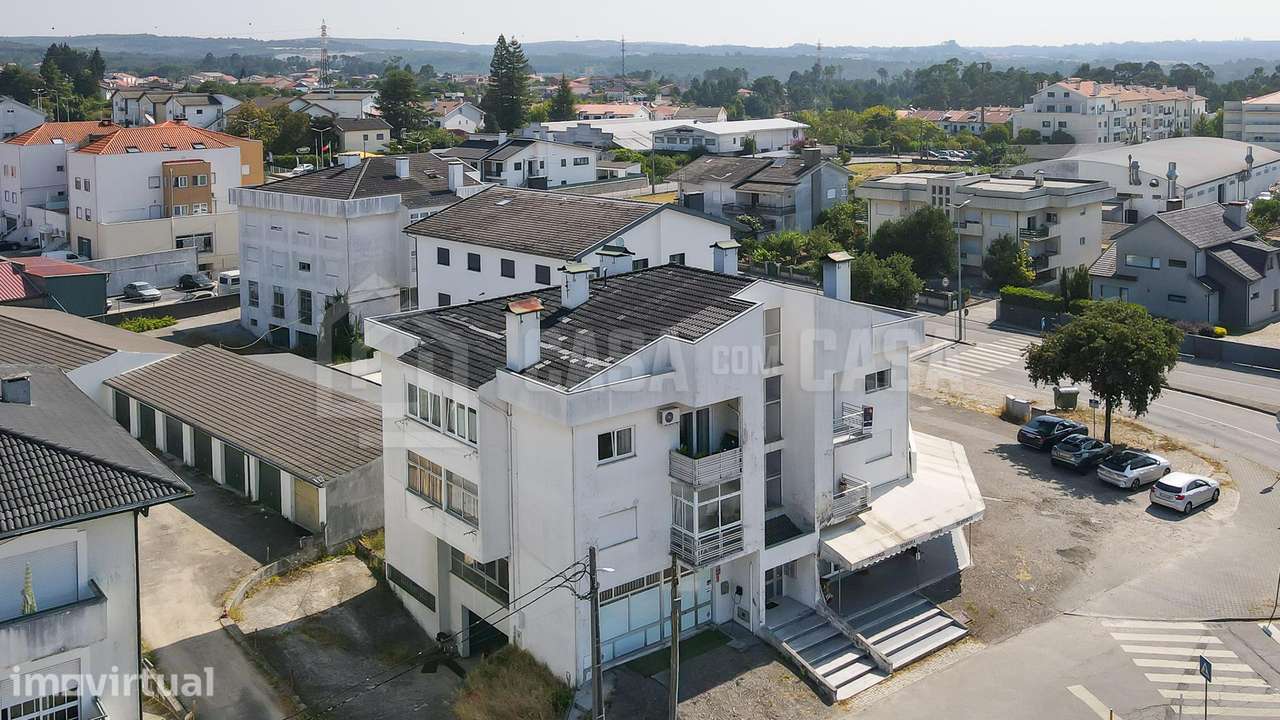Apartamento T3 no Campo - Grande imagem: 2/12