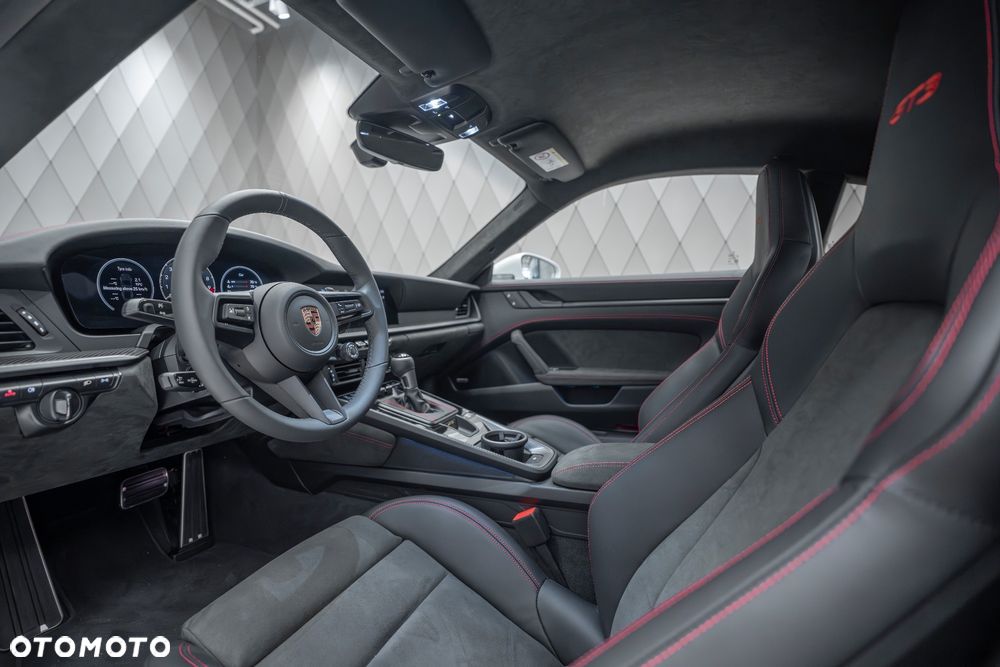 Porsche 911 GT3 - 15