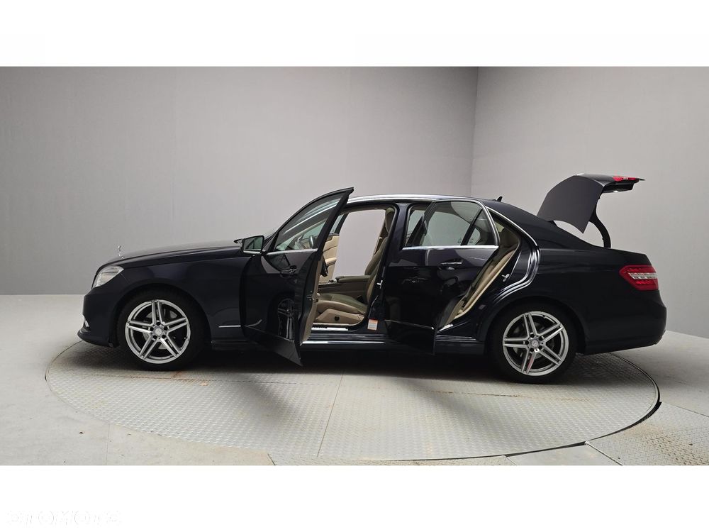 Mercedes-Benz Klasa E - 10