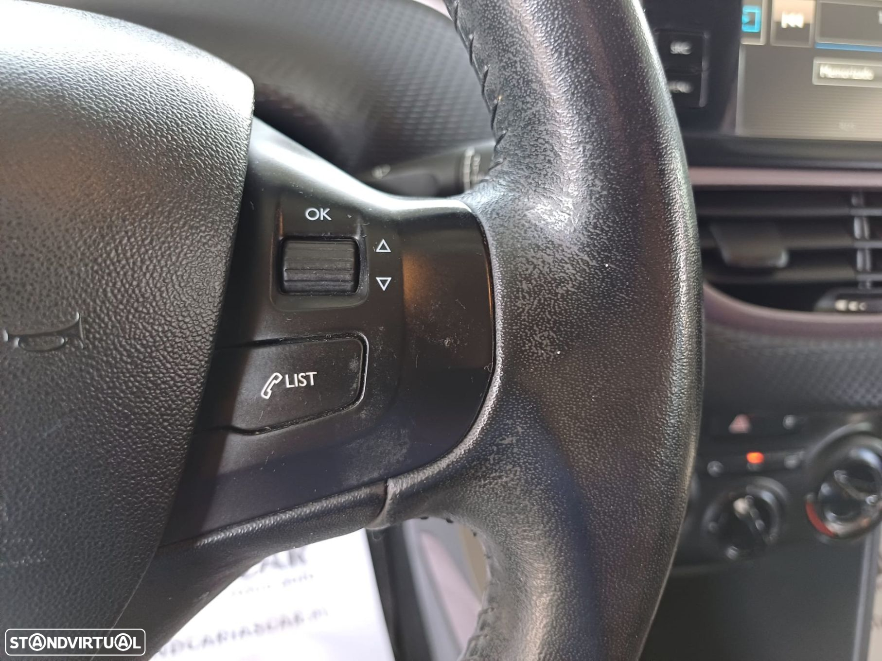Peugeot 2008 1.4 HDi Allure - 17