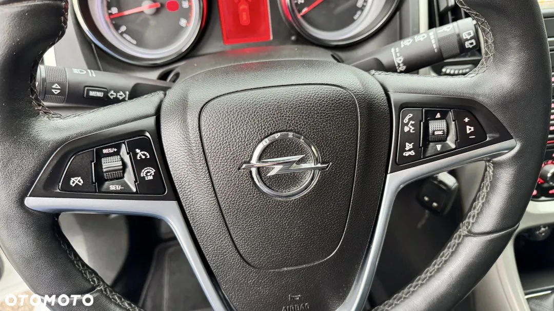 Opel Astra 1.4 Turbo Sports Tourer Innovation - 23