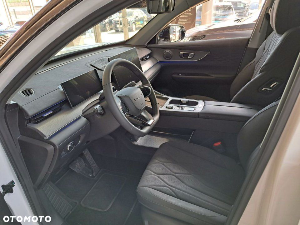 Chery Tiggo 8 - 8
