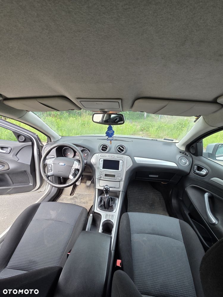Ford Mondeo - 7