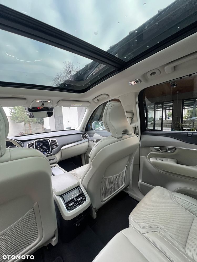 Volvo XC 90 - 10