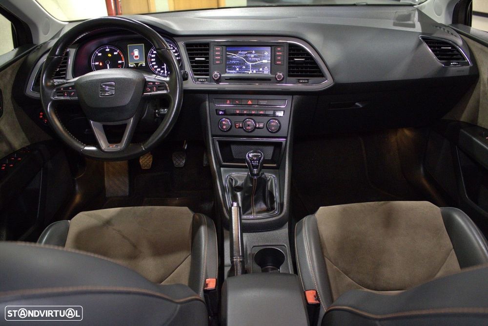 SEAT Leon X-Perience 1.6 TDi 4Drive - 3