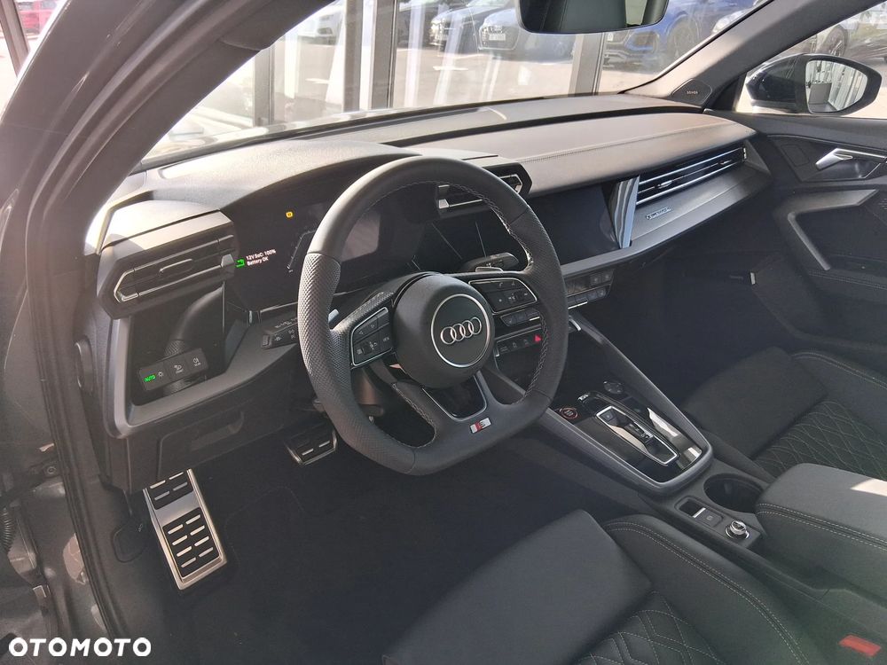 Audi S3 Limousine - 8