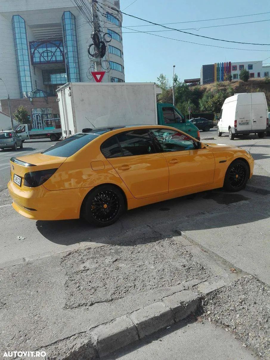 BMW Seria 5 520i - 1