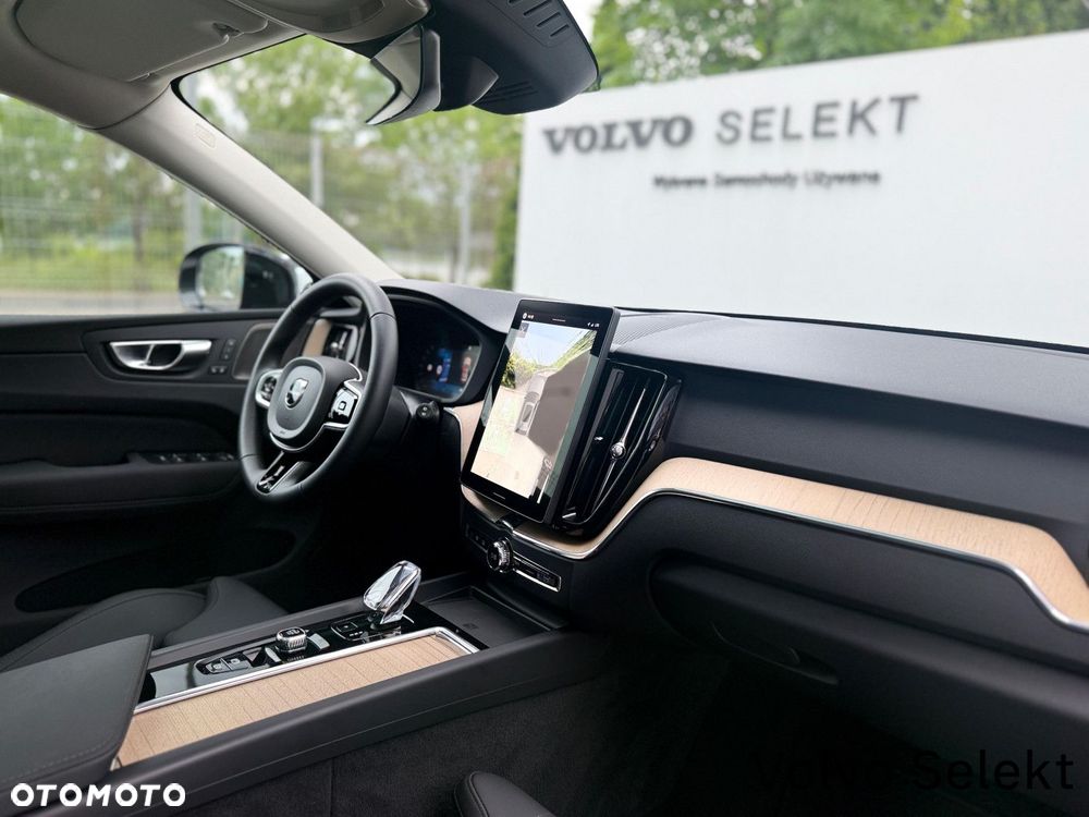 Volvo XC 60 - 38