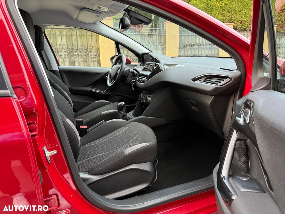 Peugeot 208 1.2 L PureTech Access - 7