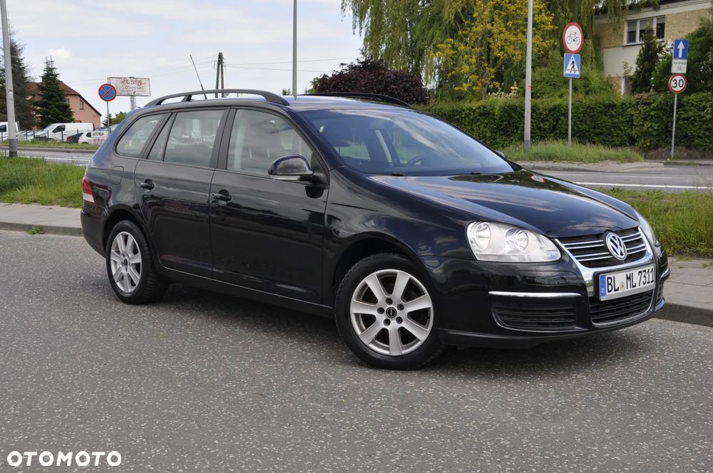 Volkswagen Golf 1.6 Comfortline - 10