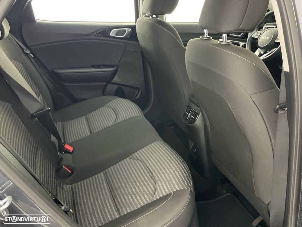 Kia XCeed 1.6 GDi PHEV Drive - 23