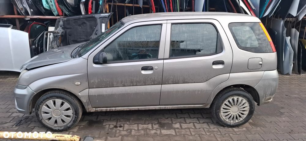 Subaru Justy G3X 2003 1,3 M13A  na części - 1