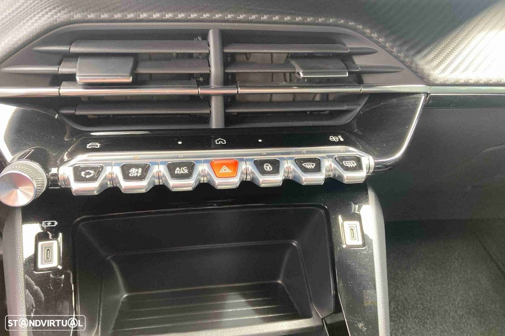 Peugeot e-2008 54 kWh Active - 19