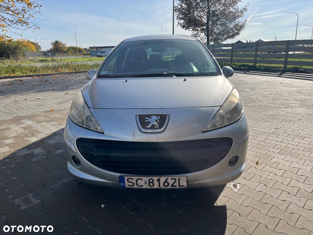 Peugeot 207 1.6 HDi - 4