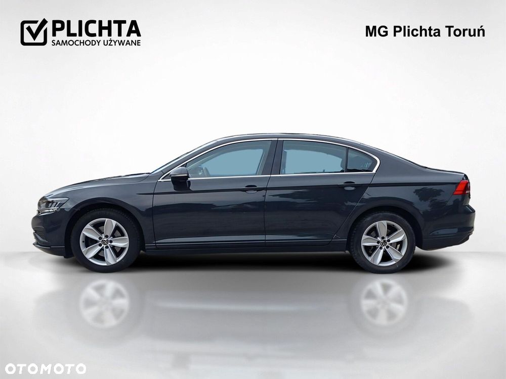Volkswagen Passat - 3