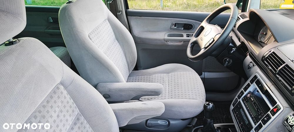 Volkswagen Sharan 2.0 Comfortline - 10