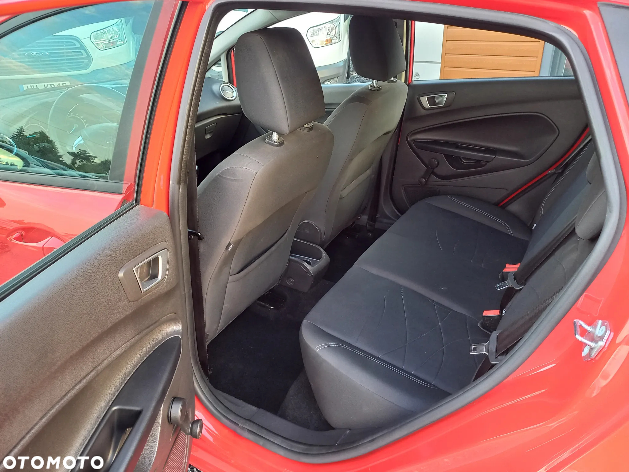 Ford Fiesta - 15