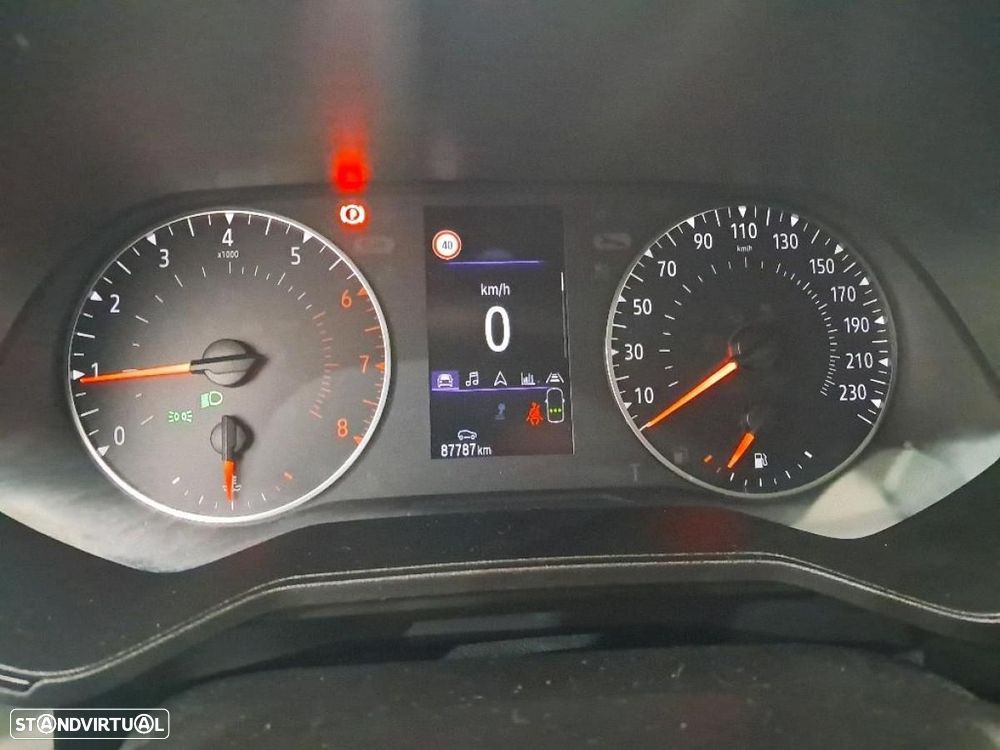 Renault Clio 1.0 TCe Limited Bi-Fuel - 6