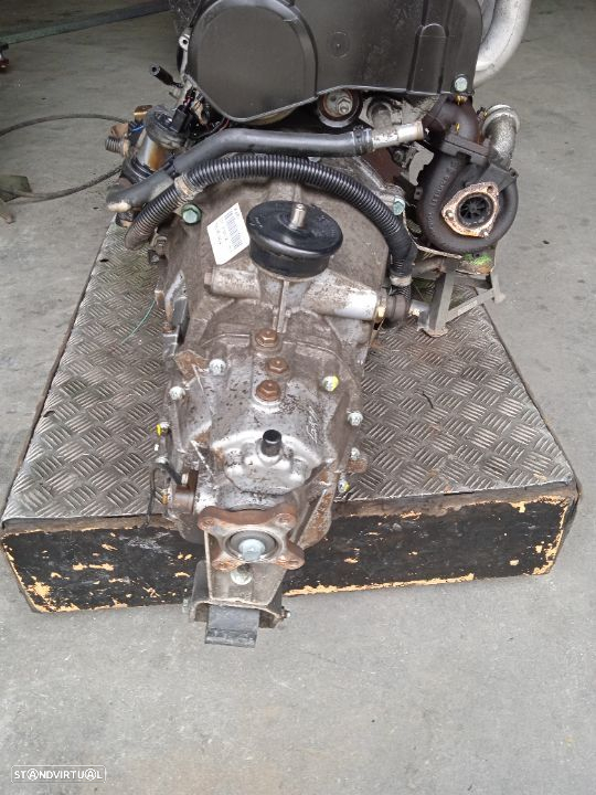 Caixa de Velocidades Volkswagen LT 2.5Tdi 28-46 II - Ref: 711614 / 041287 (motor AVR) - 5