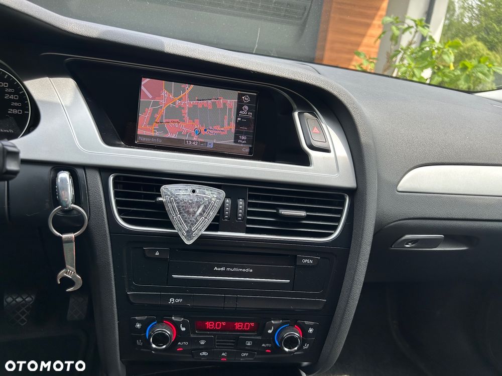 Audi A4 Avant 2.0 TDI - 17