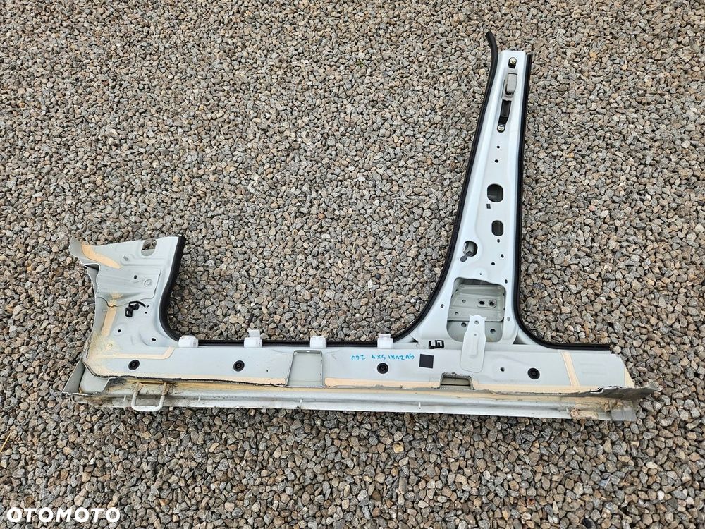 SUZUKI SX4 S-CROSS II 21- SŁUPEK PRÓG PRAWY - 2