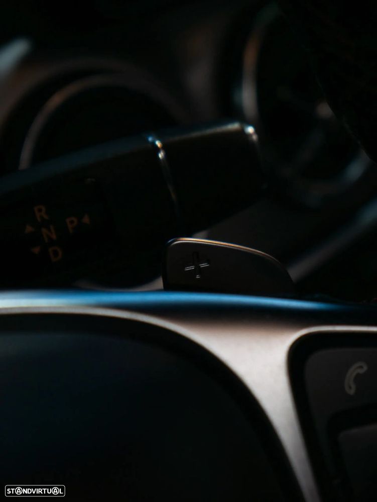 Mercedes-Benz CLA 200 d Shooting Brake AMG Line Aut. - 25