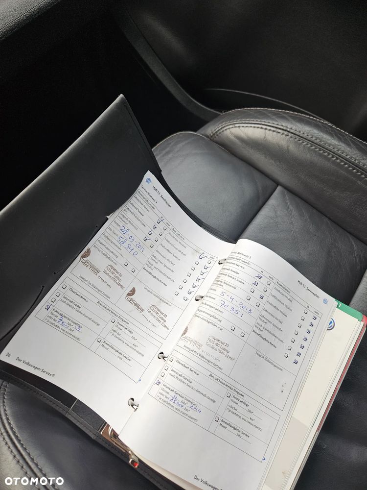 Volkswagen Touran 2.0 FSI Automatik Highline - 36