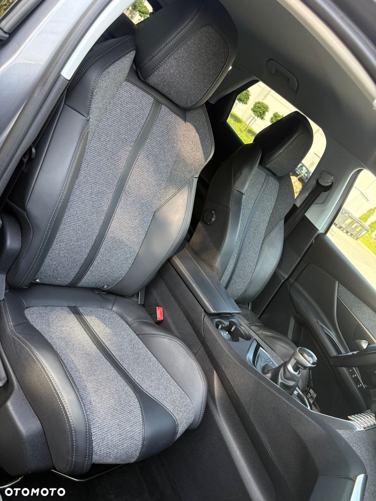 Peugeot 3008 HDi FAP 150 Premium - 13