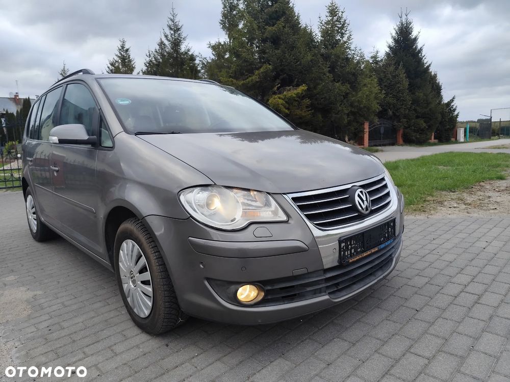 Volkswagen Touran 1.9 TDI Highline - 4