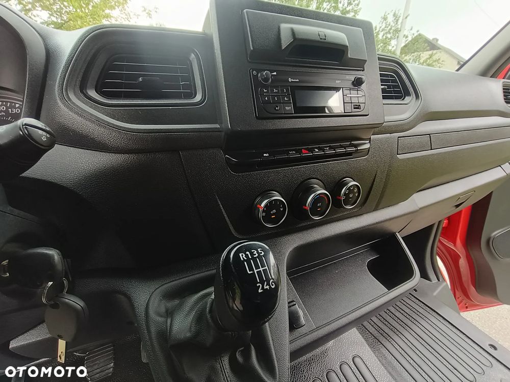 Renault Master - 29