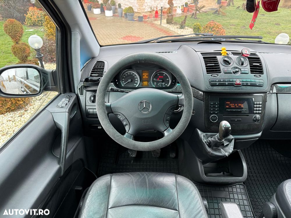 Mercedes-Benz Viano - 32