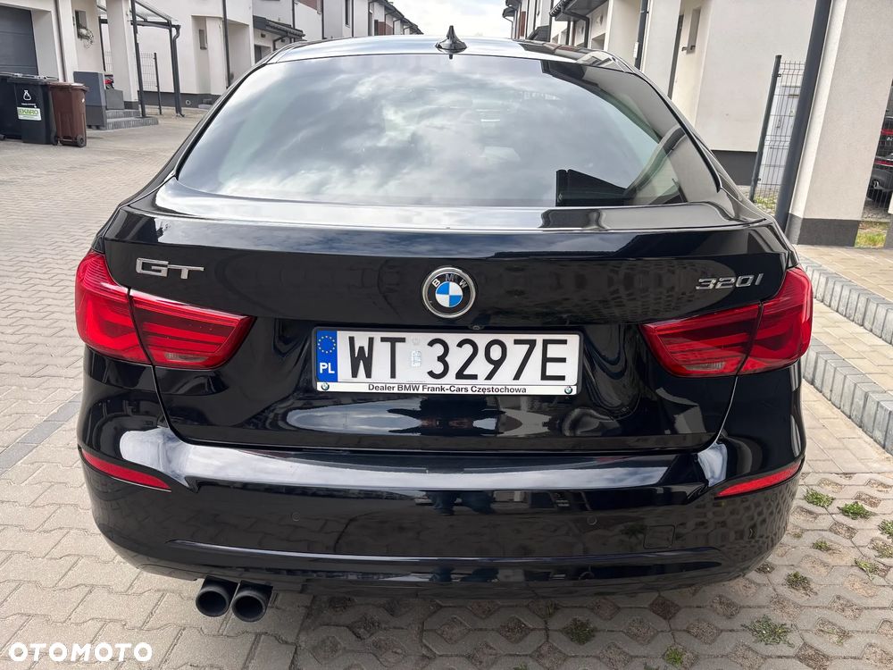 BMW 3GT 320i Sport Line - 8