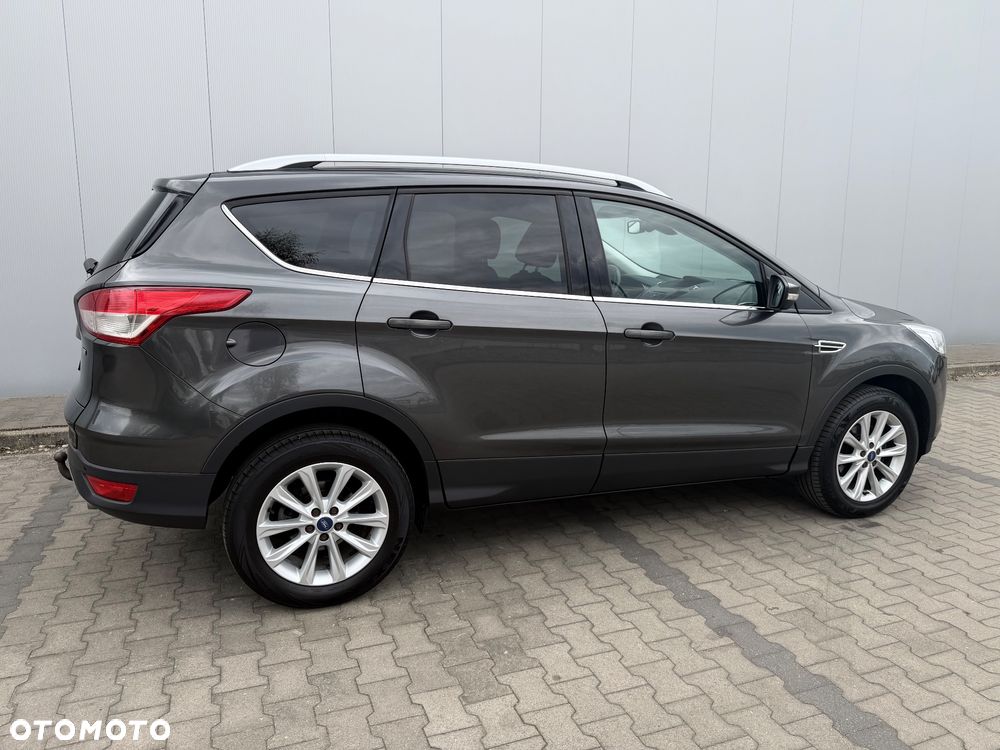 Ford Kuga 1.5 EcoBoost 2x4 Titanium - 11