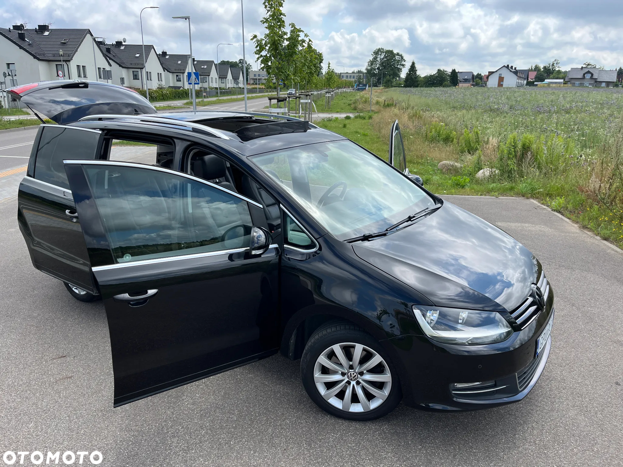Volkswagen Sharan 2.0 TDI DSG Blue Motion Comfortline - 6