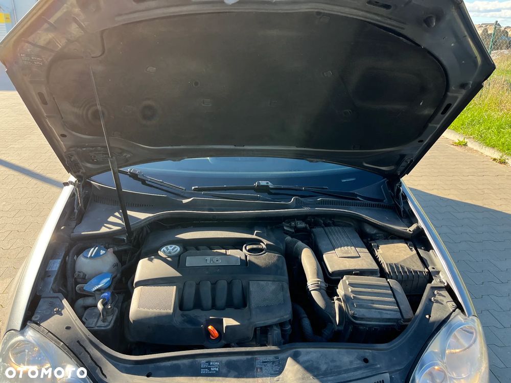 Volkswagen Golf 1.6 Trendline - 16