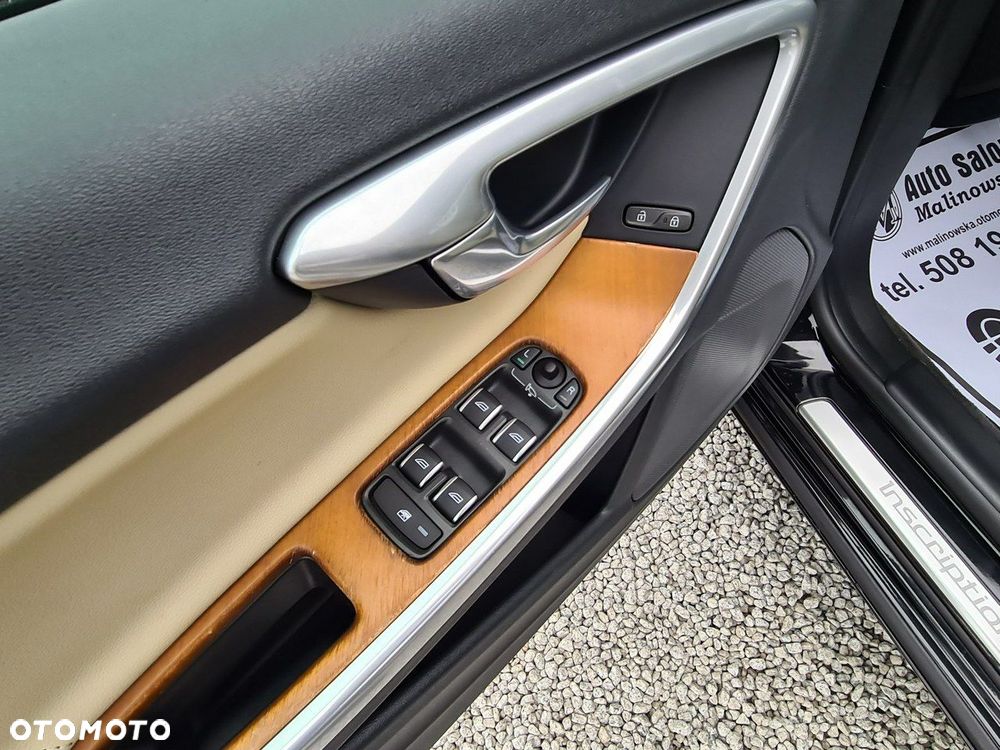 Volvo S60 T5 AWD Inscription - 30