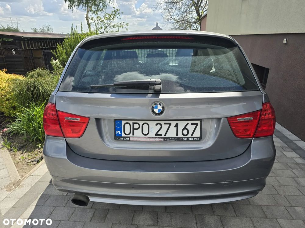 BMW Seria 3 - 11
