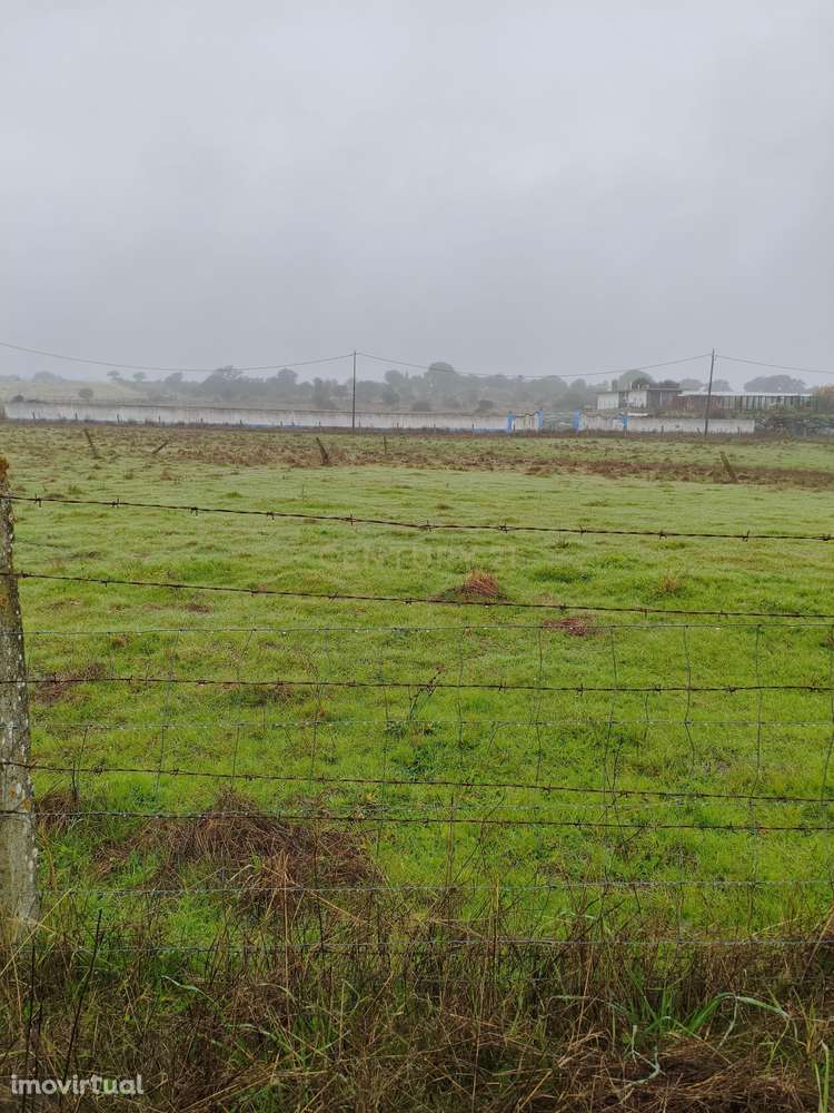 Terreno com área de 10.368 m2, situado na Rua da Casinha Norte: zona s - Grande imagem: 2/18