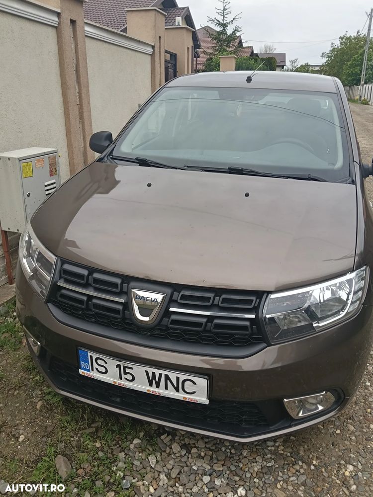 Dacia Logan TCe 90 Essential - 1