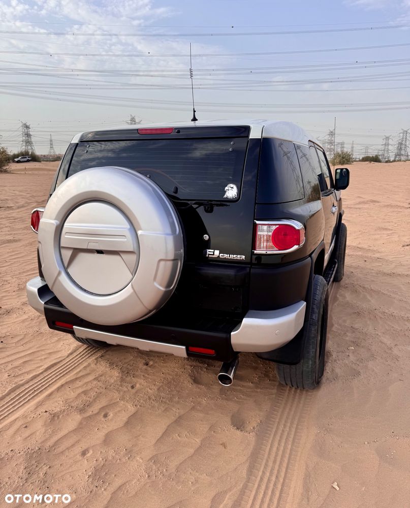 Toyota FJ - 10
