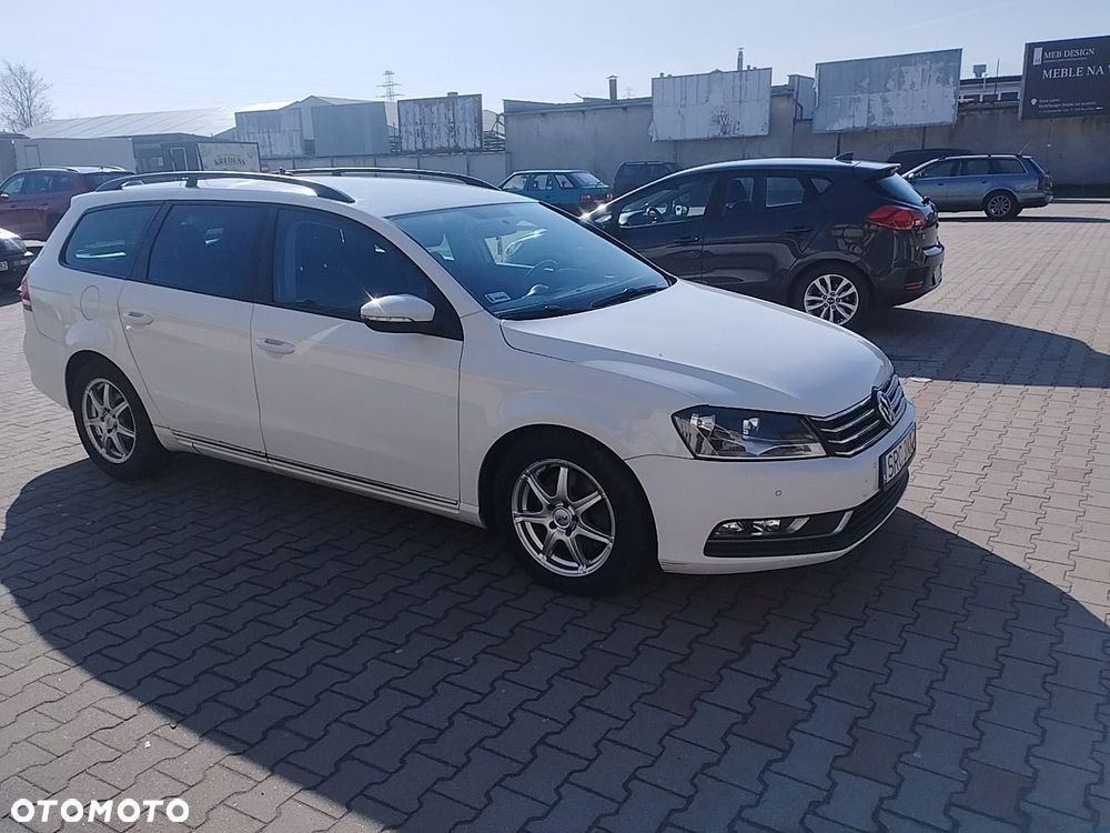 Volkswagen Passat Variant 1.8 TSI Comfortline - 2